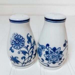 Pier 1 Mandarin Blue and White Floral Salt & Pepper Shakers